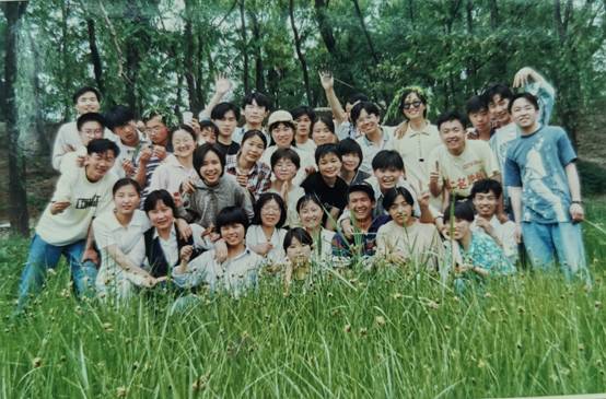 00届法政学院（法学）毕业照 (3).jpg